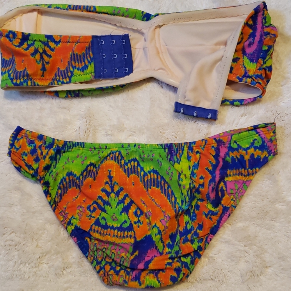 Shoshanna Polynesian Ikat Bikini - Picture 3 of 7